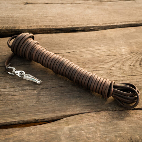 Otok dla psa ze skóry natłuszczanej