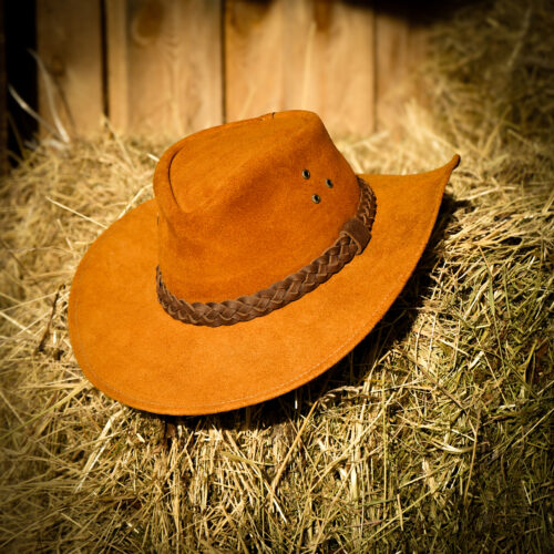 Zamszowy kapelusz country